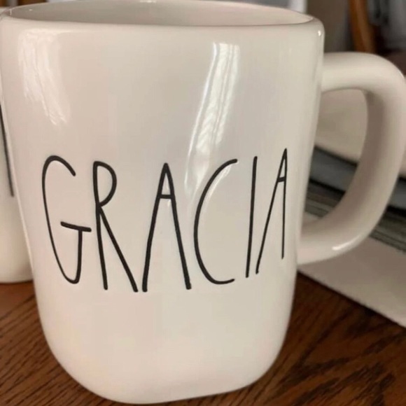 Rae Dunn Gracia Mug - Picture 1 of 1
